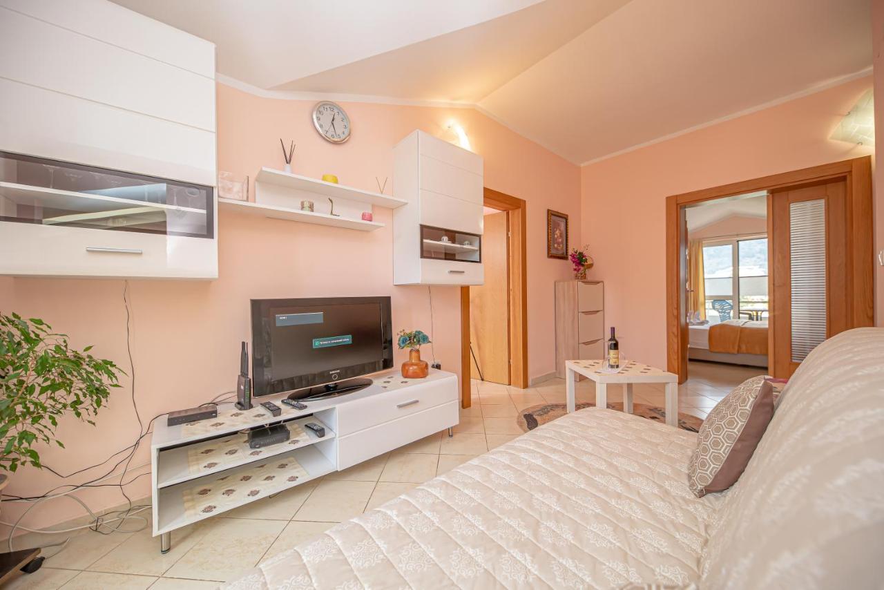 Fairytale 1 And 2 Apartment Budva Ngoại thất bức ảnh