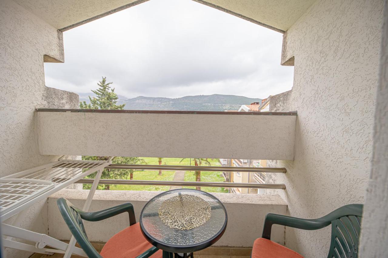 Fairytale 1 And 2 Apartment Budva Ngoại thất bức ảnh