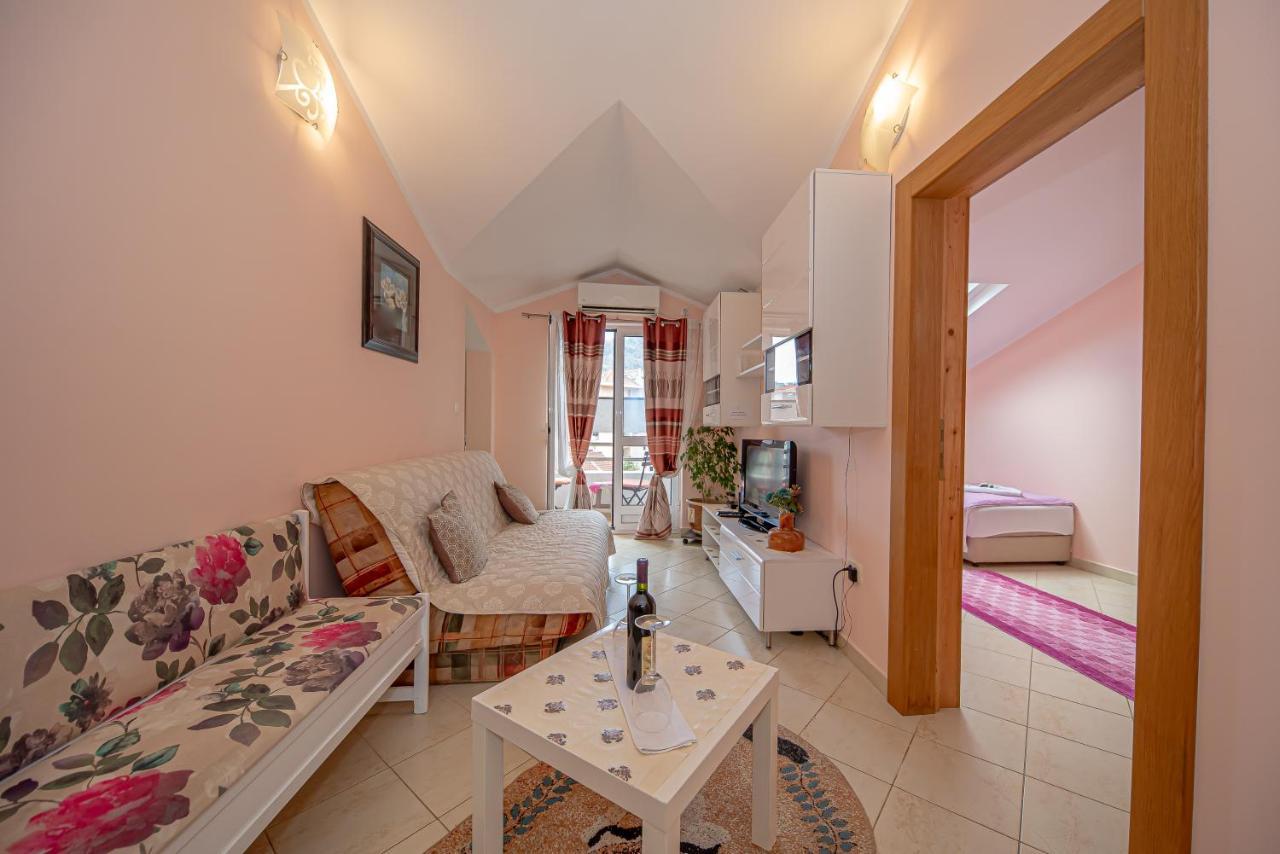 Fairytale 1 And 2 Apartment Budva Ngoại thất bức ảnh